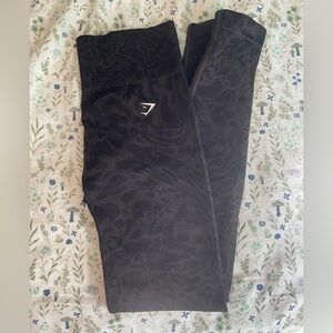 nwot gym shark leggings